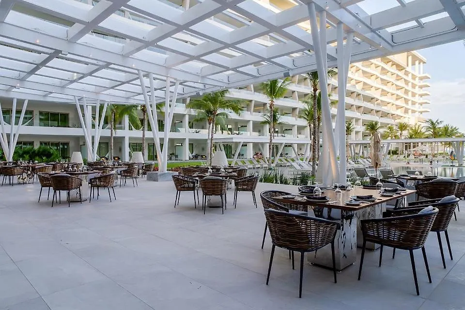 Garza Blanca Resort & Spa Cancun