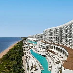 Ava Cancún